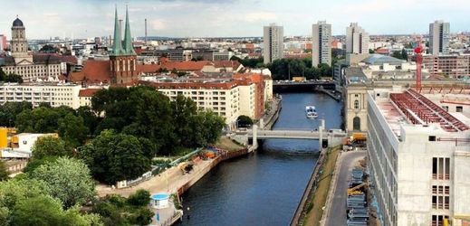 Berlín jako symbol rozdělení země na západ a východ.