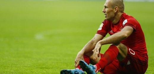 Arjen Robben, zraněný kapitán.