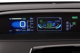 Nový Prius přináší výrazný posun ve spotřebě paliva.