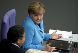 Angela Merkelová čelí podle německých deníků kvůli imigrační krizi velkému tlaku (ilustrační foto).