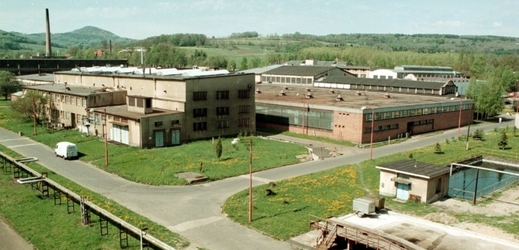 Závod firmy TOS Varnsdorf, jednoho z největších českých výrobců obráběcích a tvářecích strojů.