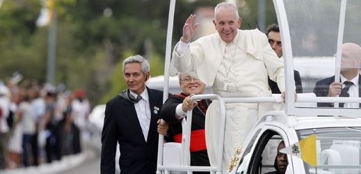 Papež František na návštěvě Kuby.