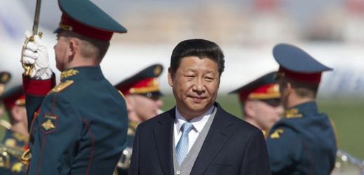 Čínský prezident Si Ťin-pching ujistil USA, že nebude diskriminovat zahraniční investory.
