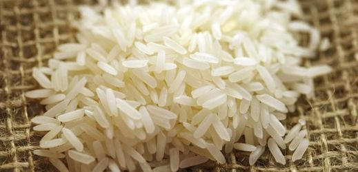 Pašeráci se snažili dostat kokain přes Atlantik na zrncích rýže.