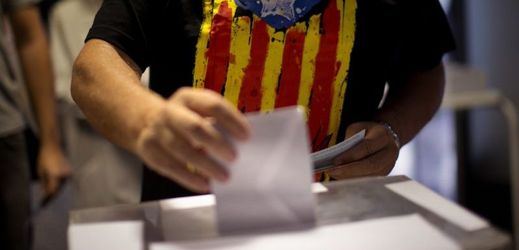 Volby ve Španělsku, ve hře je i nezávislost Katalánska.