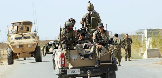 Vojáci afghánské armády dorazili na operaci Kunduz v ranních hodinách.