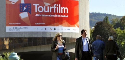 V karlovarském hotelu Thermal pokračoval 2. října 48. ročník filmového festivalu Tourfilm.