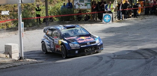 Francouzskou rallye vyhrál stejně jako loni finský jezdec Jari-Matti Latvala.
