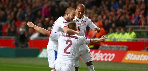 Čeští útočníci v kvalifikaci mnoho gólů nedali. Trefovali se jiní.