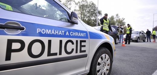 Policie zatím letos na území ČR odhalila 7201 migrantů.
