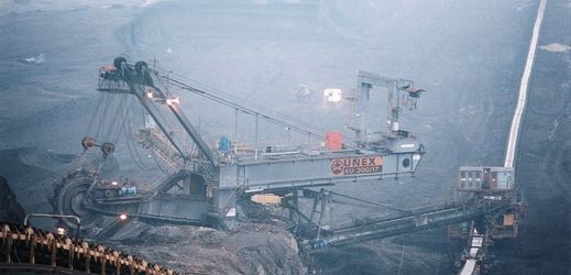 Těžební důl ČSA (ilustrační foto).