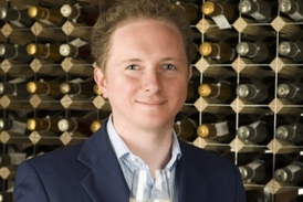 Christian Holthausen z vinařského domu AR LENOBLE.