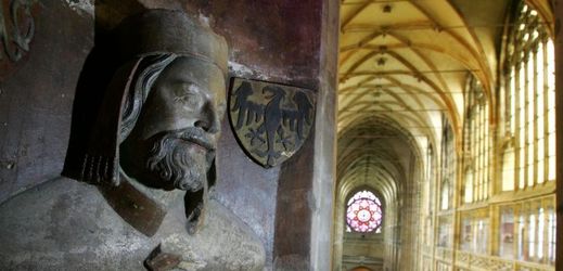 Busta Karla IV. v chrámu sv. Víta.