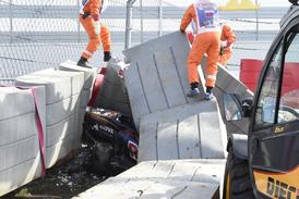 Velkým problémem se vyznačovala také zmíněná nehoda Carlose Sainze z tréninku na letošní GP Ruska.