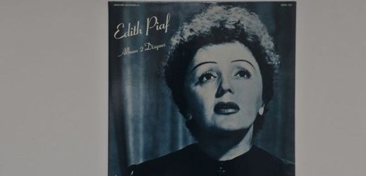 Zpěvačka Edith Piaf.