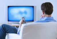 Diváci budou moci během sledování TV využít různé internetové doplňky (ilustrační foto).