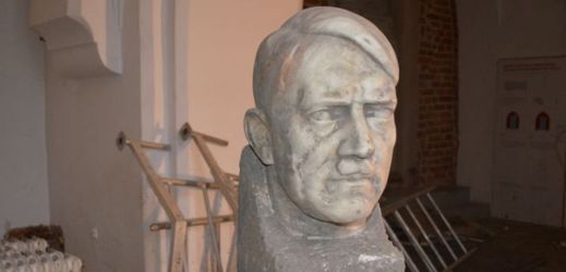 Hlava byla ukryta v atriu muzea v severopolském Gdaňsku.