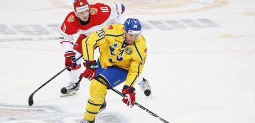Hokejisté Ruska porazili na turnaji Karjala v Helsinkách Švédsko 6:3 a po úvodní prohře s Finy (1:2) si tak připsali první body na turnaji.