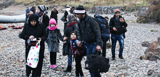 Migranti na Lesbosu (ilustrační foto).