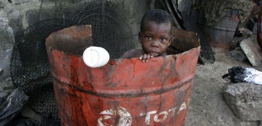Extrémní chudoba by nejvíc postihla už tak chudou Afriku.