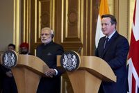 Británie uzavřela s Indií obchodní dohody v hodnotě miliard liber.