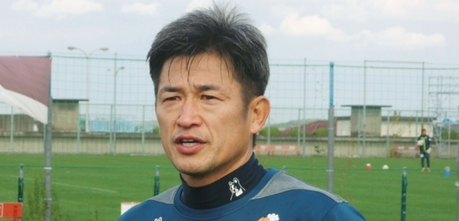 Japonec Kazujoši Miura, nejstarší fotbalový profesionál současnosti.
