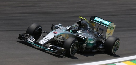 Vítěz kvalifikace Nico Rosberg.