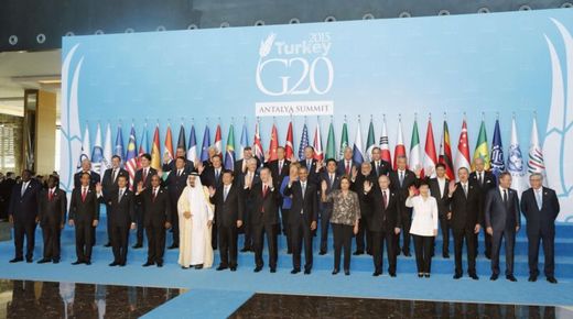Lídři dvaceti ekonomicky nejvýznamnějších zemí na výročním summitu v Antalye v Turecku.