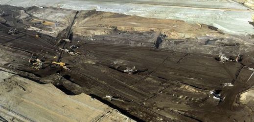 Hnědouhelný důl Jiří nedaleko Sokolova patří společnosti Sokolovská uhelná.