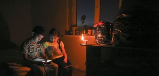 Krymská domáctnost bez elektřiny.