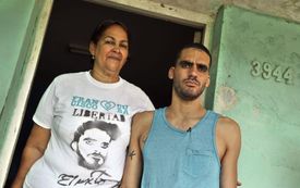 Disident Danilo Maldonado po propuštění z desetiměsíčního vězení, kam ho vláda uvrhla bez jakéhokoli soudu (ilustrační foto).