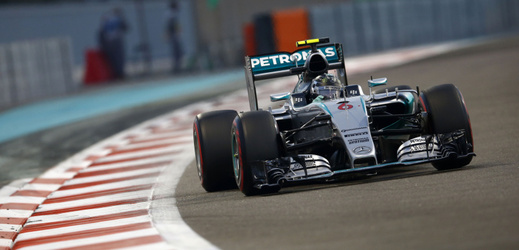 Nico Rosberg vyhrál poslední závod sezony F1.