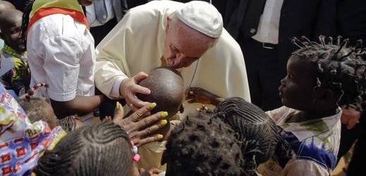 Do Bangui přijeli za papežem obyvatelé nejen různých částí Středoafrické republiky, ale i Konga a Kamerunu.