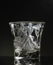 Broušený skleněný pohár Tanec.