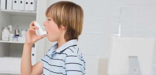 Děti nejvíce ohrožuje takzvané těžké astma.