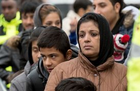 Uprchlíci čekající na registraci (Německo, 2.12. 2015).