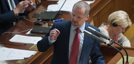 Předseda ODS Petr Fiala na mimořádné schůzi Poslanecké sněmovny, která jednala o elektronické evidenci tržeb.