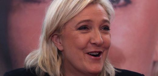 Předsedkyně krajně pravicové Národní fronty (FN) Marine Le Penová. 