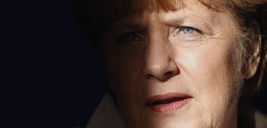Angela Merkelová se bude chtít vyhnout otevřenému sporu s kritiky její uprchlické politiky.