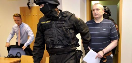 Obžalovaný Radek Březina, šéf lihové mafie, která stát připravila o 6,7 miliardy korun.