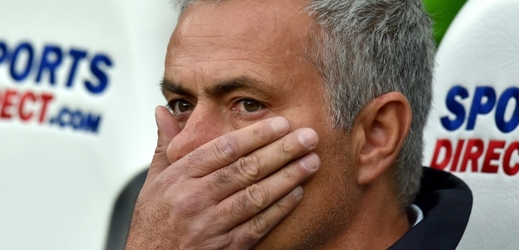 Nešťastný José Mourinho. 