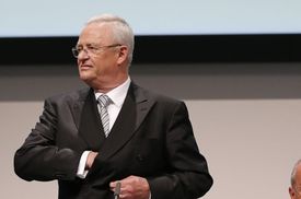 Martin Winterkorn zůstává na výplatní listině koncernu VW.