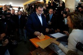 Španělský premiér Rajoy odevzdal hlas.