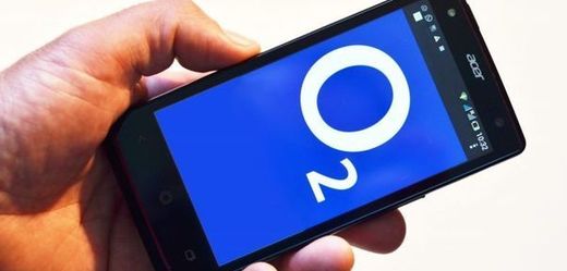Firma O2 chce urychlit pokrývání rychlou mobilní datovou sítí LTE i v Česku.