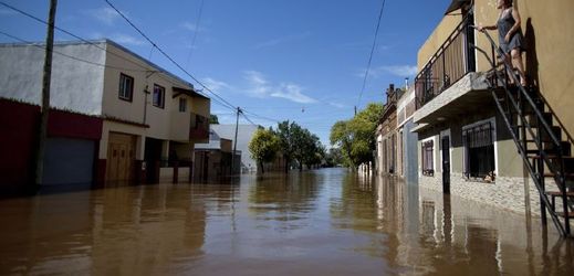 Záplavy v Argentině.