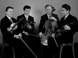 Vlachovo kvarteto, které založil v roce 1950 Josef Vlach společně s Václavem Snítilem (2. housle), Soběslavem Soukupem (viola) a Viktorem Moučkou (violoncello).