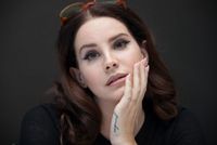 Lana Del Rey má strach o svůj život.