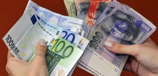 Na Slovensku je již od roku 2009 měnou euro, NBS slovenské bankovky stále vyměňuje.