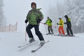 Lyžařskou sezonu zahájil již také šumavský skiareál Špičák.