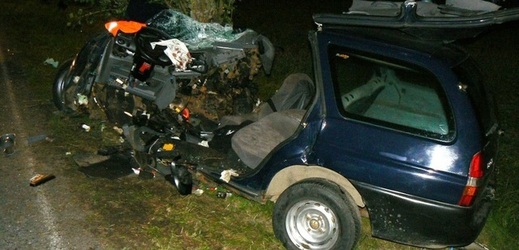 Na nehodách se často podílejí mladí řidiči.